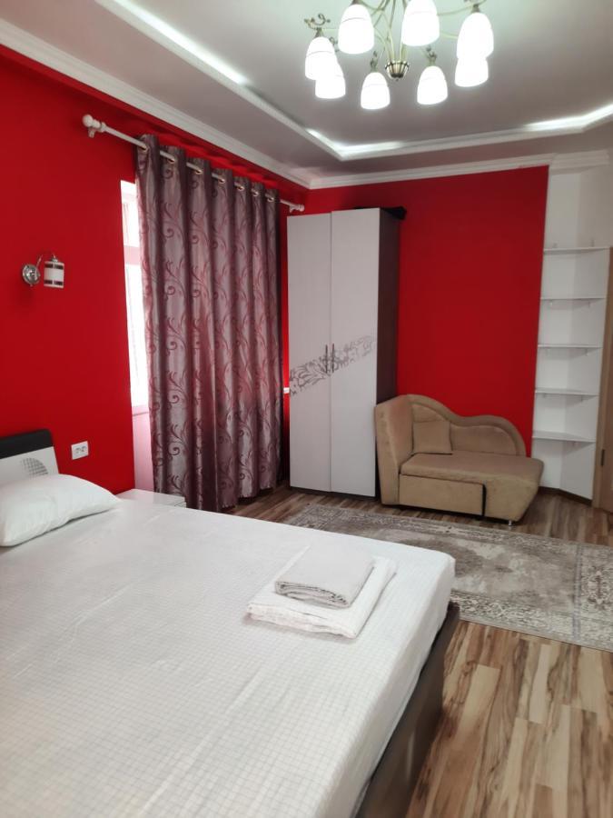 Diplomat Apartments Бишкек Экстерьер фото