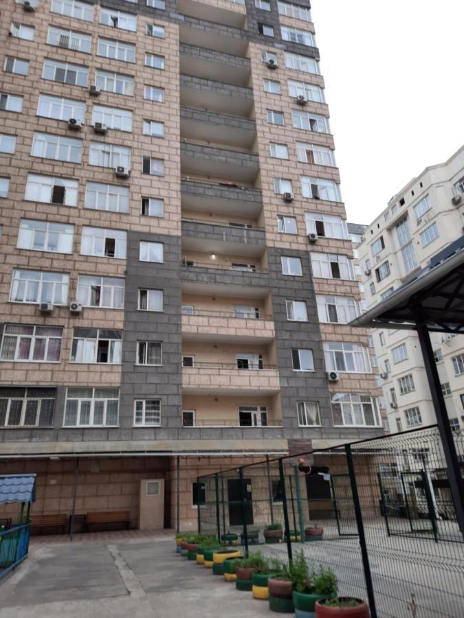 Diplomat Apartments Бишкек Экстерьер фото
